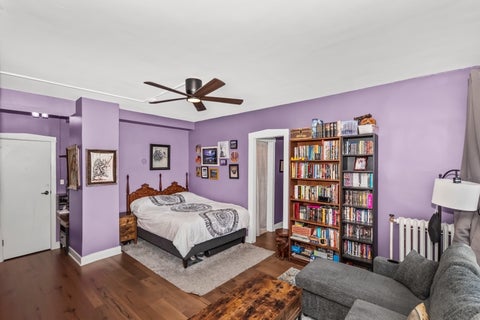 Tiny photo for 725 W Sheridan Road #204, Chicago, IL 60613 (MLS # 12743070)