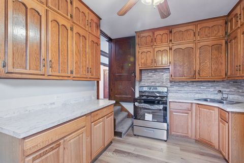 Tiny photo for 10130 S Lowe Avenue, Chicago, IL 60628 (MLS # 12271936)