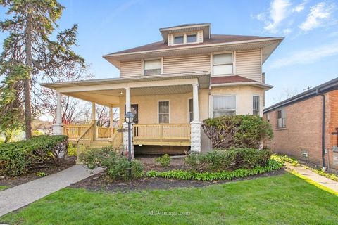 Photo of 10130 S Lowe Avenue, Chicago, IL 60628 (MLS # 12271936)