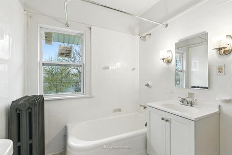 Tiny photo for 10130 S Lowe Avenue, Chicago, IL 60628 (MLS # 12271936)
