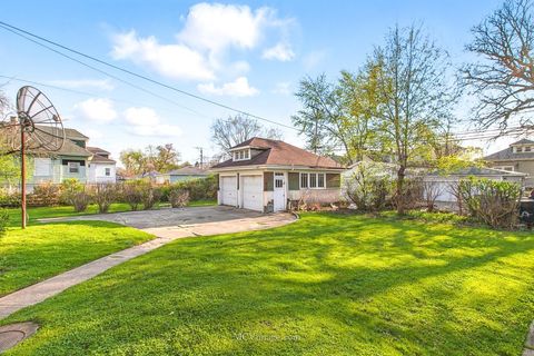Tiny photo for 10130 S Lowe Avenue, Chicago, IL 60628 (MLS # 12271936)