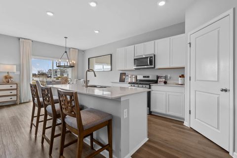 Tiny photo for 1451 Aspen Lane, Pingree Grove, IL 60140 (MLS # 12504850)