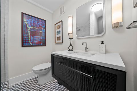 Tiny photo for 1630 Sheridan Road #2N, Wilmette, IL 60091 (MLS # 12492606)