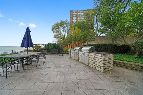 Tiny photo for 1630 Sheridan Road #2N, Wilmette, IL 60091 (MLS # 12492606)