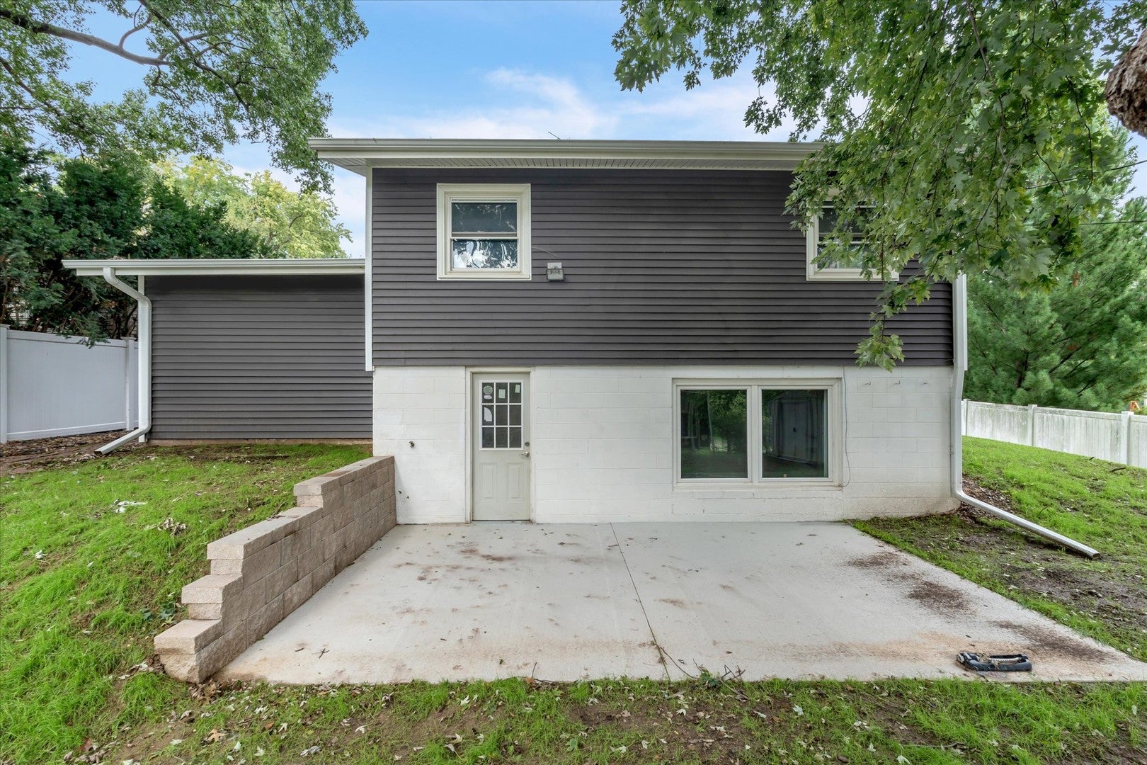 1415 Fairlane Drive