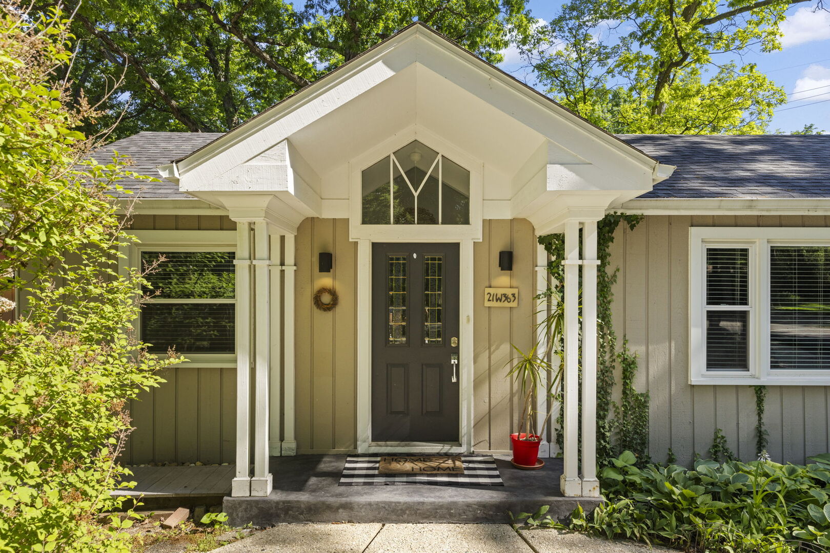 21W363 Walnut Road