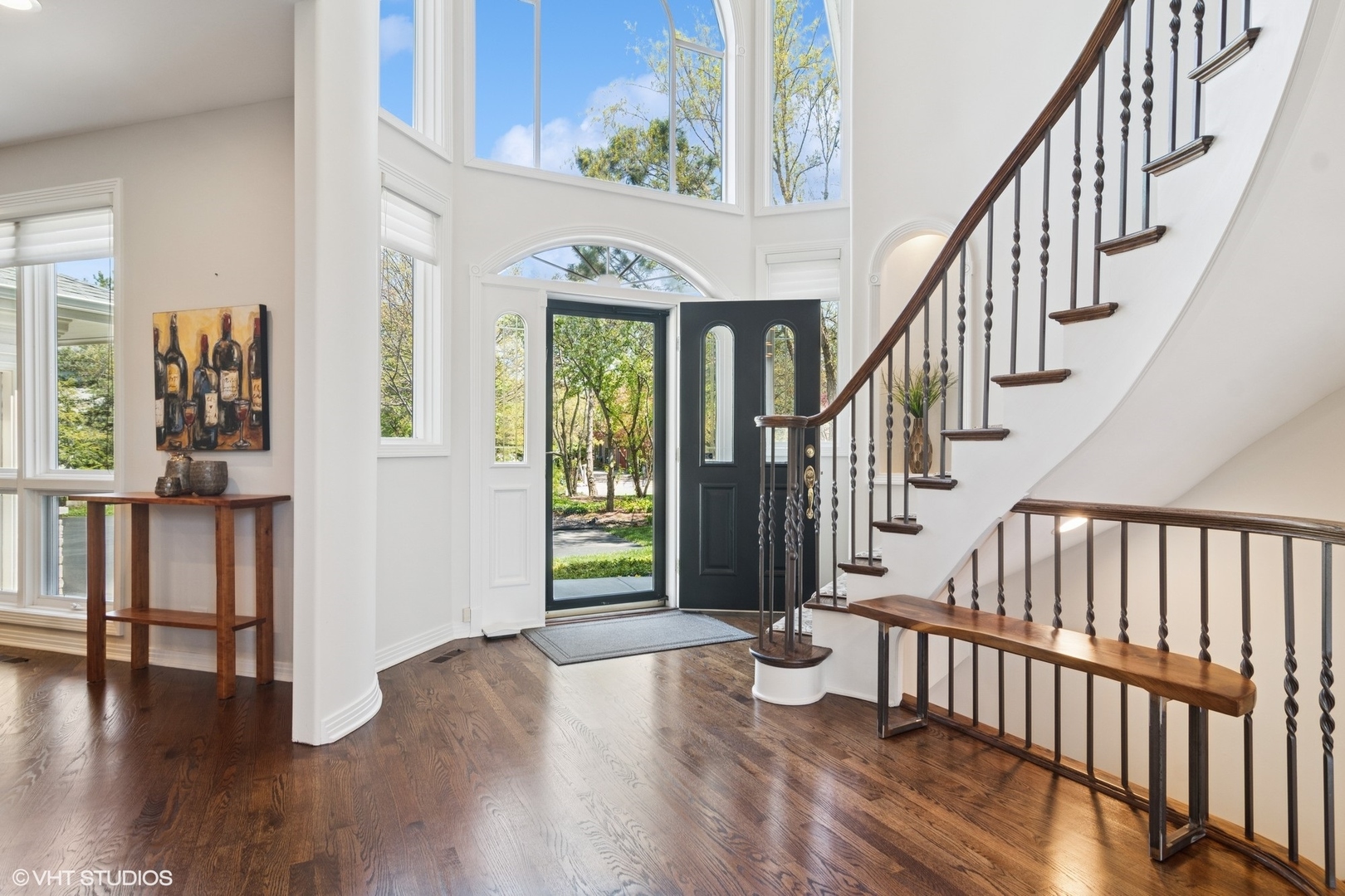 566 Thorngate Lane