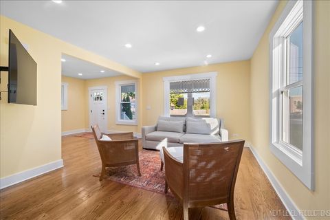 Tiny photo for 4N884 Old Lafox Road, St. Charles, IL 60175 (MLS # 12492907)