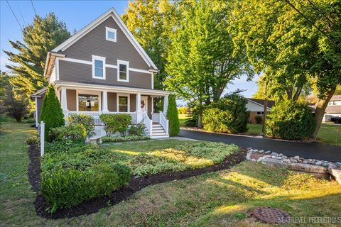 Photo of 4N884 Old Lafox Road, St. Charles, IL 60175 (MLS # 12492907)
