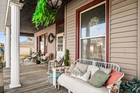 Tiny photo for 111 S Karr Street, Heyworth, IL 61745 (MLS # 12491035)