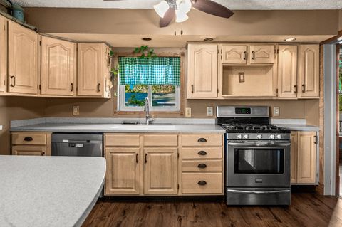 Tiny photo for 111 S Karr Street, Heyworth, IL 61745 (MLS # 12491035)