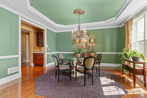 Tiny photo for 6 Turnbury Court, Hawthorn Woods, IL 60047 (MLS # 12619917)