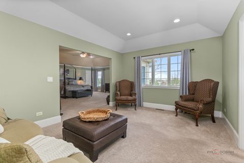 Tiny photo for 6 Turnbury Court, Hawthorn Woods, IL 60047 (MLS # 12619917)