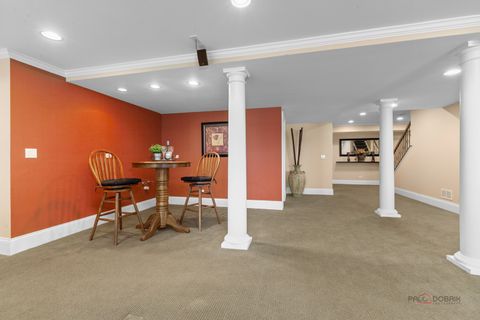 Tiny photo for 6 Turnbury Court, Hawthorn Woods, IL 60047 (MLS # 12619917)