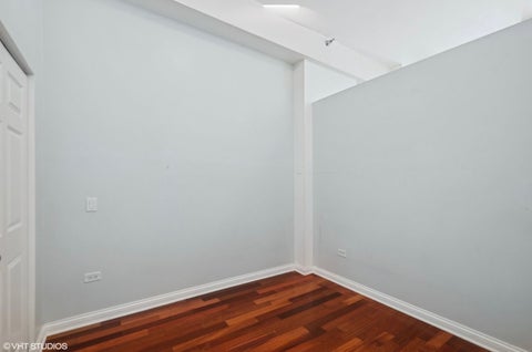 Tiny photo for 8 W Monroe Street #902, Chicago, IL 60603 (MLS # 12771172)