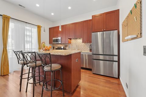 Tiny photo for 1735 N Western Avenue #2, Chicago, IL 60647 (MLS # 12596895)