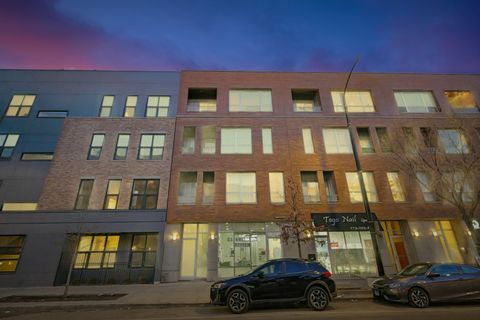 Tiny photo for 1735 N Western Avenue #2, Chicago, IL 60647 (MLS # 12596895)
