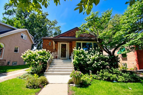 Photo of 10326 S Artesian Avenue, Chicago, IL 60655 (MLS # 12744826)