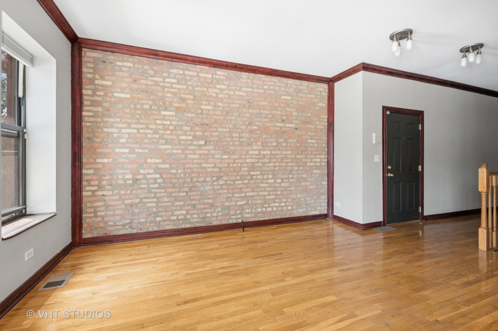 212 E 44th Street 2
