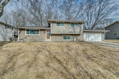 Photo of St. Charles, IL 60174 (MLS # 12552920)