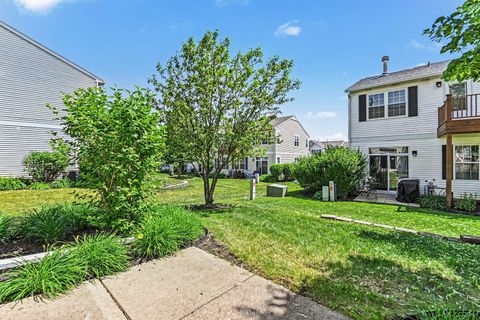Tiny photo for 3103 Falling Waters Lane #3103, Lindenhurst, IL 60046 (MLS # 12680450)