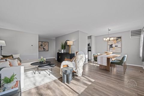 Tiny photo for 2924 Roberts Drive #8, Woodridge, IL 60517 (MLS # 12572642)