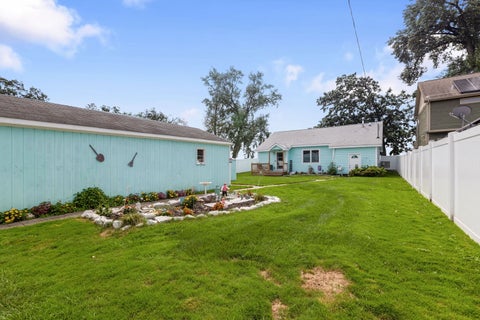 Tiny photo for 827 W Northeast Shore Drive, McHenry, IL 60051 (MLS # 12791007)