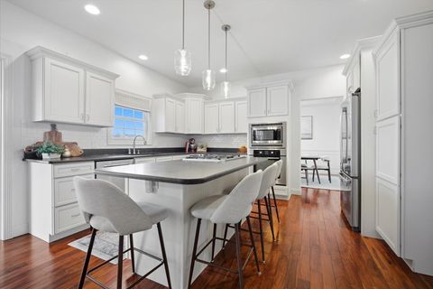 Tiny photo for 2812 Vrooman Court, Bloomington, IL 61704 (MLS # 12568295)