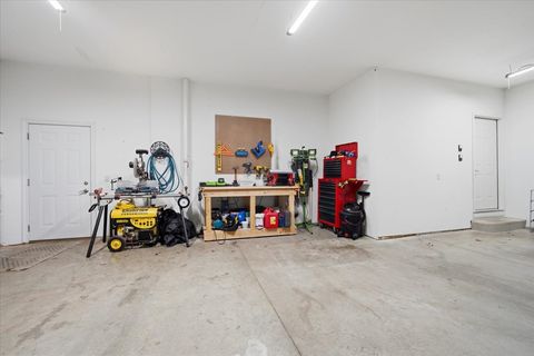 Tiny photo for 2812 Vrooman Court, Bloomington, IL 61704 (MLS # 12568295)