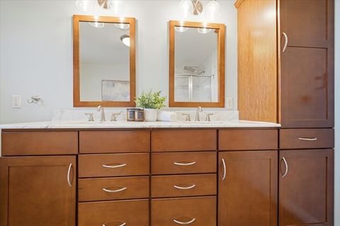 Tiny photo for 2812 Vrooman Court, Bloomington, IL 61704 (MLS # 12568295)