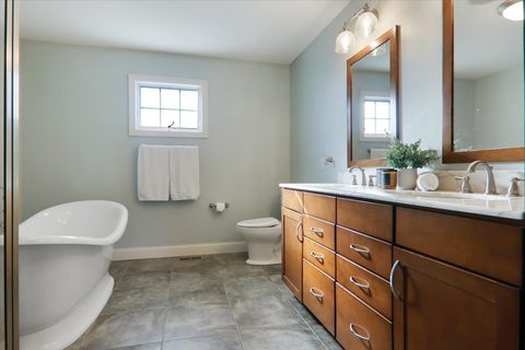 Tiny photo for 2812 Vrooman Court, Bloomington, IL 61704 (MLS # 12568295)