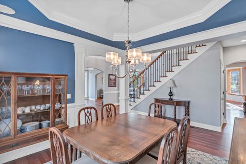 Tiny photo for 710 Reserve Court, South Elgin, IL 60177 (MLS # 12613547)