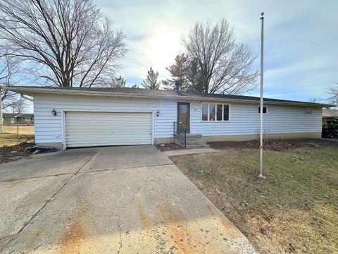 Tiny photo for 1605 Sharon Road, Streator, IL 61364 (MLS # 12555132)