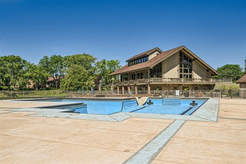 A home in Willowbrook