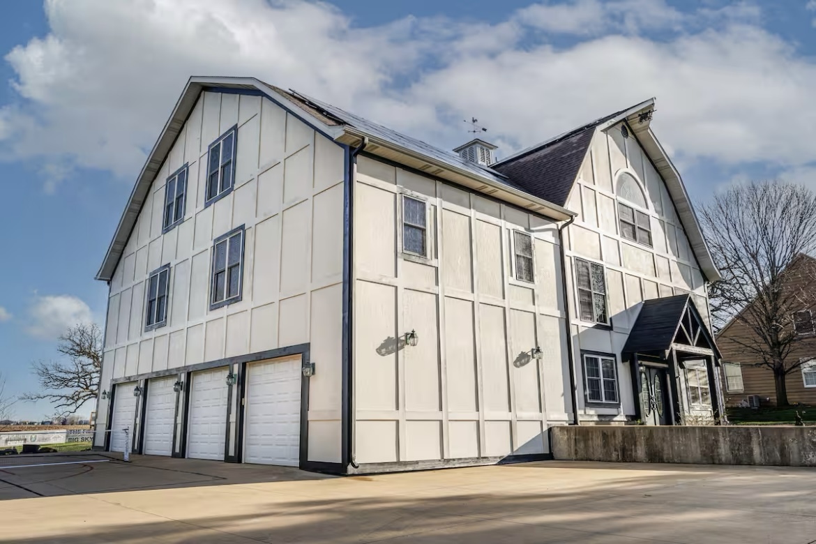 9439 Corneils Road