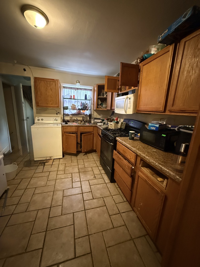 374 Sauk Trail - Photo 3
