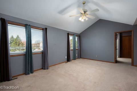 Tiny photo for 323 Mallard Lane, Sugar Grove, IL 60554 (MLS # 12611635)