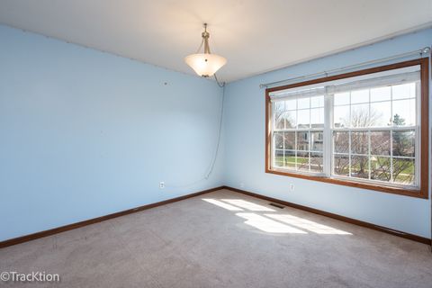 Tiny photo for 323 Mallard Lane, Sugar Grove, IL 60554 (MLS # 12611635)