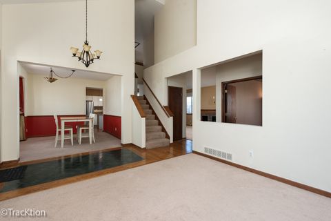 Tiny photo for 323 Mallard Lane, Sugar Grove, IL 60554 (MLS # 12611635)