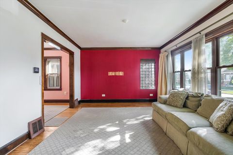 Tiny photo for 5244 W Barry Avenue, Chicago, IL 60641 (MLS # 12505896)
