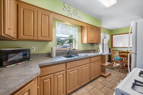 Tiny photo for Lombard, IL 60148 (MLS # 12746867)