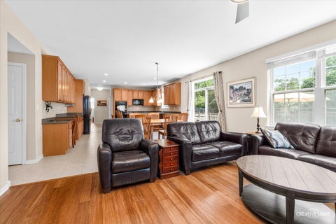Tiny photo for 432 Bluegrass Parkway, Oswego, IL 60543 (MLS # 12702588)