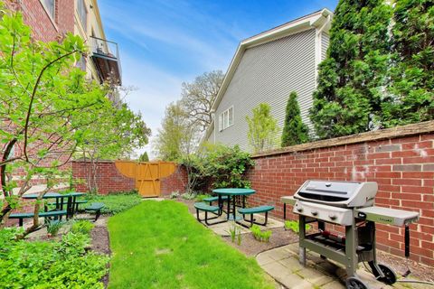 Tiny photo for 1107 Greenleaf Avenue #3F, Wilmette, IL 60091 (MLS # 12627246)