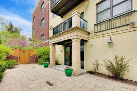 Tiny photo for 1107 Greenleaf Avenue #3F, Wilmette, IL 60091 (MLS # 12627246)