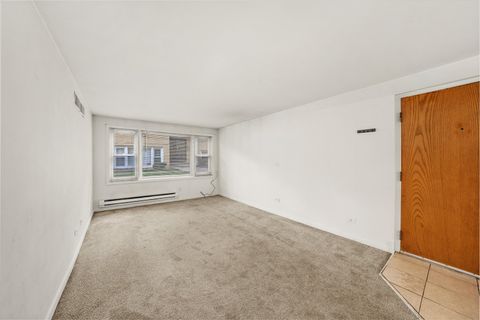 Tiny photo for 6634 W 95th Street #1D, Oak Lawn, IL 60453 (MLS # 12500531)