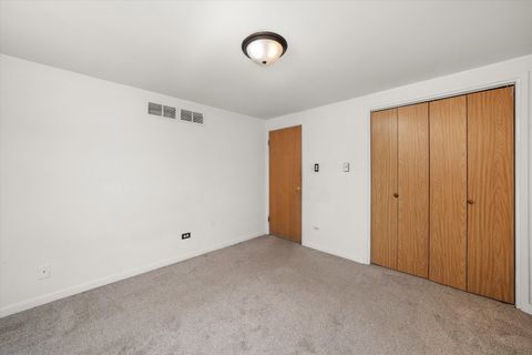Tiny photo for 6634 W 95th Street #1D, Oak Lawn, IL 60453 (MLS # 12500531)