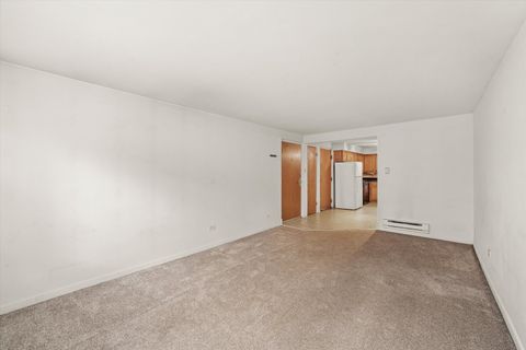 Tiny photo for 6634 W 95th Street #1D, Oak Lawn, IL 60453 (MLS # 12500531)