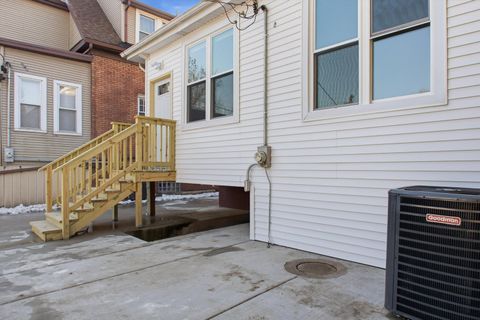 Tiny photo for 9953 S Prospect Avenue, Chicago, IL 60643 (MLS # 12586806)