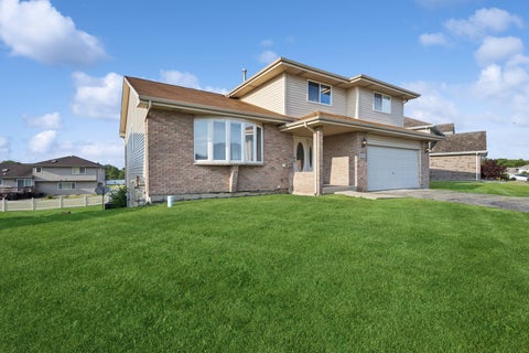 Tiny photo for 5232 Bentgrass Avenue, Richton Park, IL 60471 (MLS # 12669000)