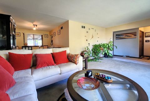 Tiny photo for 3461 S Manor Drive, Lansing, IL 60438 (MLS # 12499469)